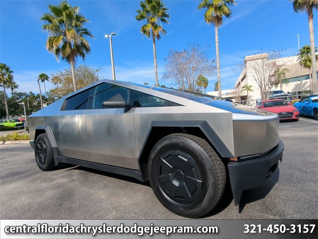 2024 Tesla Cybertruck