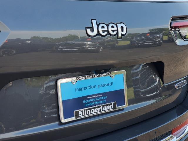 2022 Jeep Grand Cherokee Overland photo 28