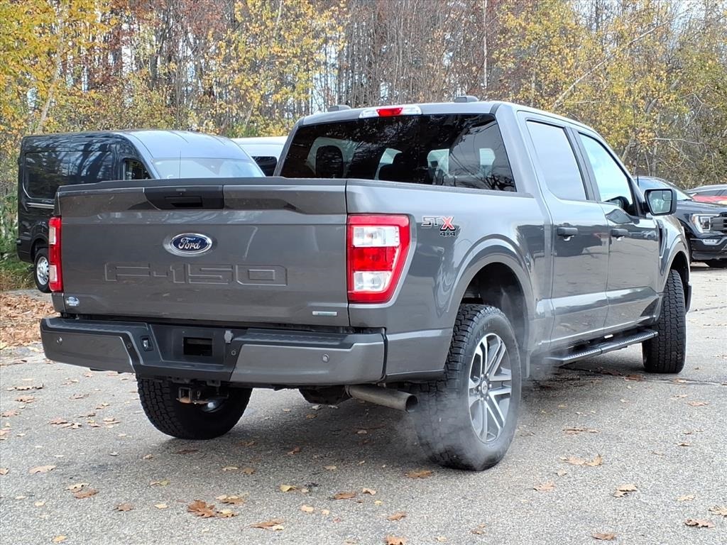 2023 Ford F-150 XL photo 2