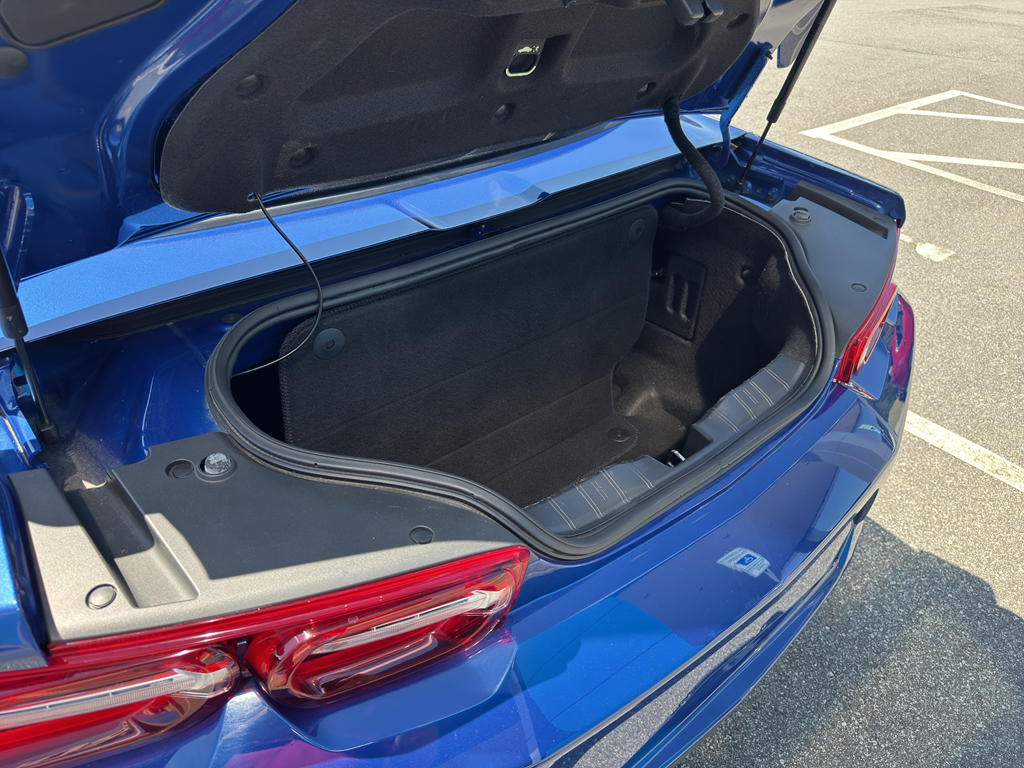2020 Chevrolet Camaro LT1 photo 7