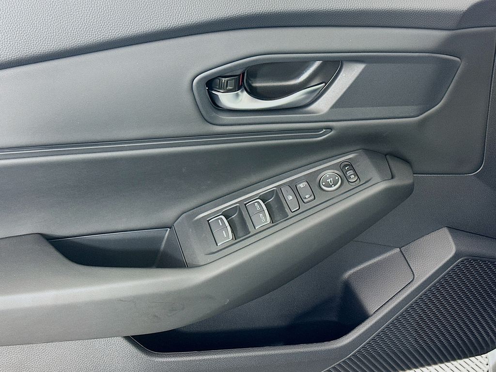 2025 Honda Accord 1.5T SE photo 19