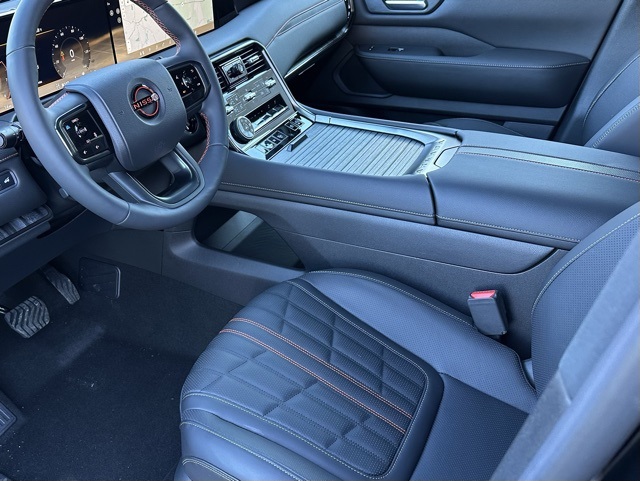 2025 Nissan Armada photo 9