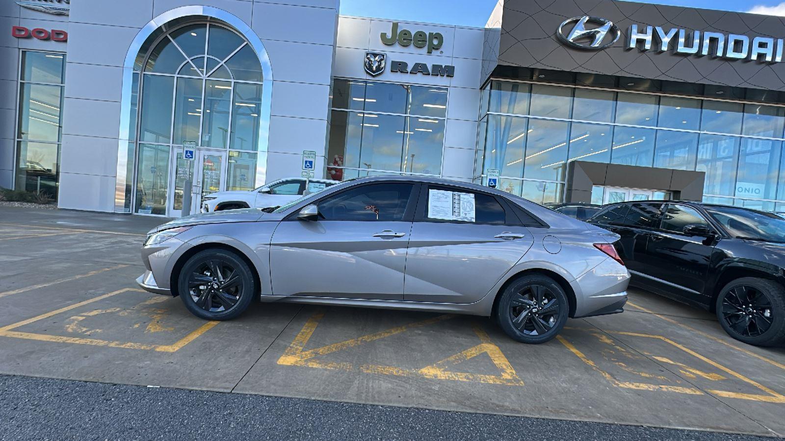 Certified 2023 Hyundai Elantra SEL with VIN KMHLM4AG6PU538074 for sale in Kansas City