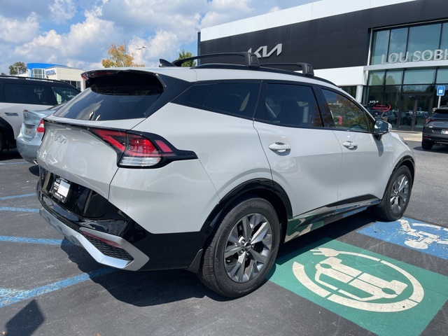 2025 Kia Sportage SX photo 4