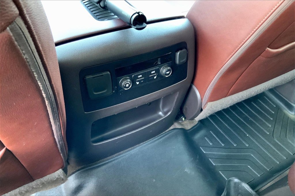 2019 Chevrolet Tahoe Premier photo 35
