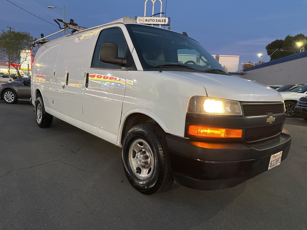 2018 Chevrolet Express Cargo Work Van's photo