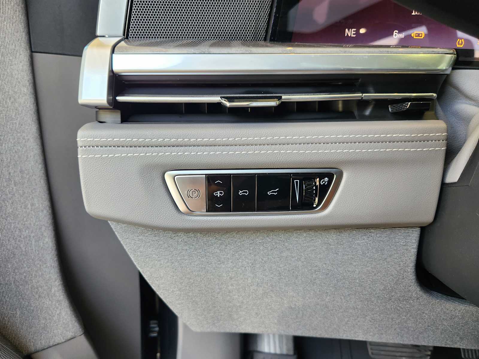 2026 Cadillac Escalade IQ Sport photo 13