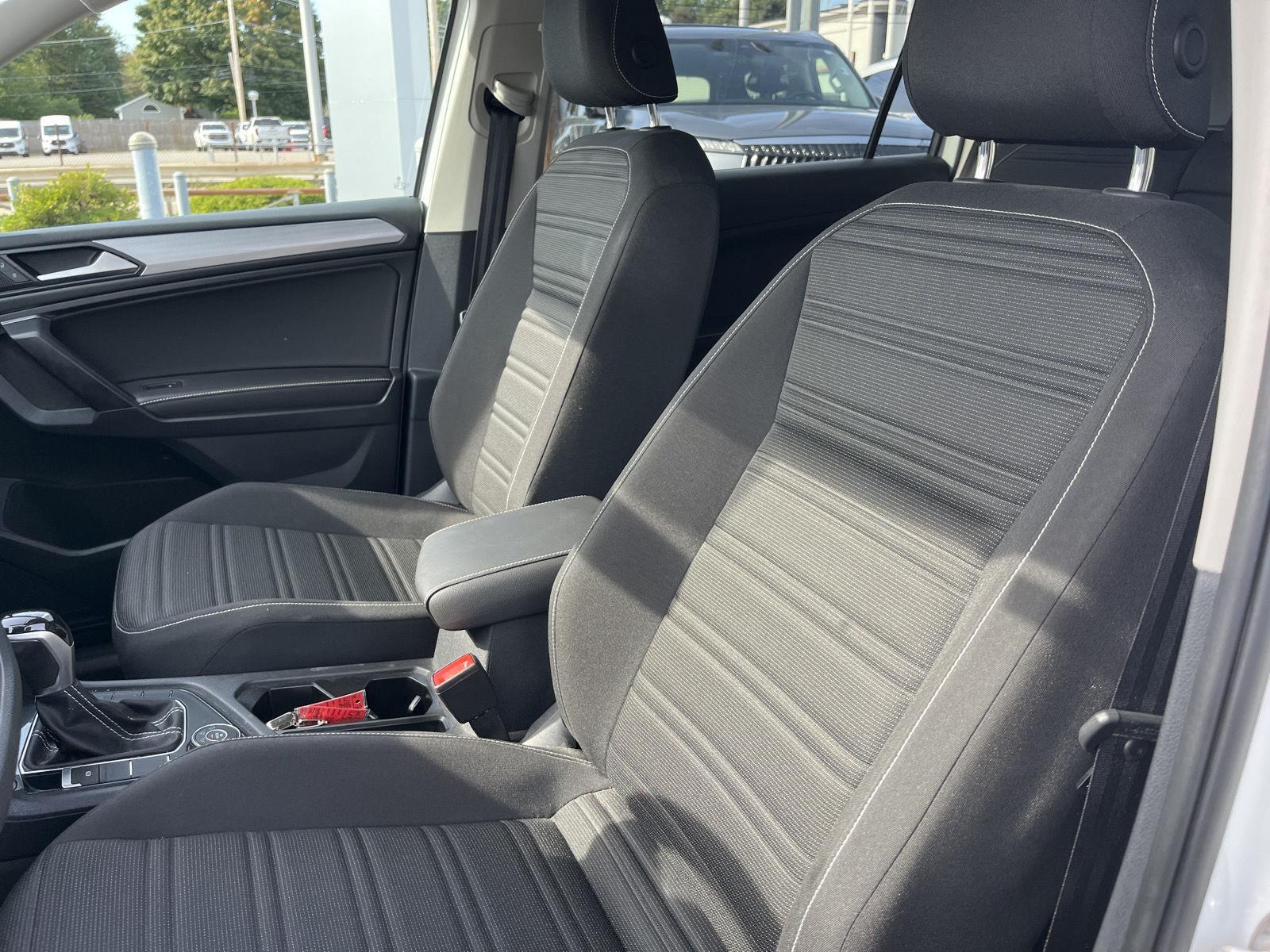 2022 Volkswagen Tiguan S photo 8