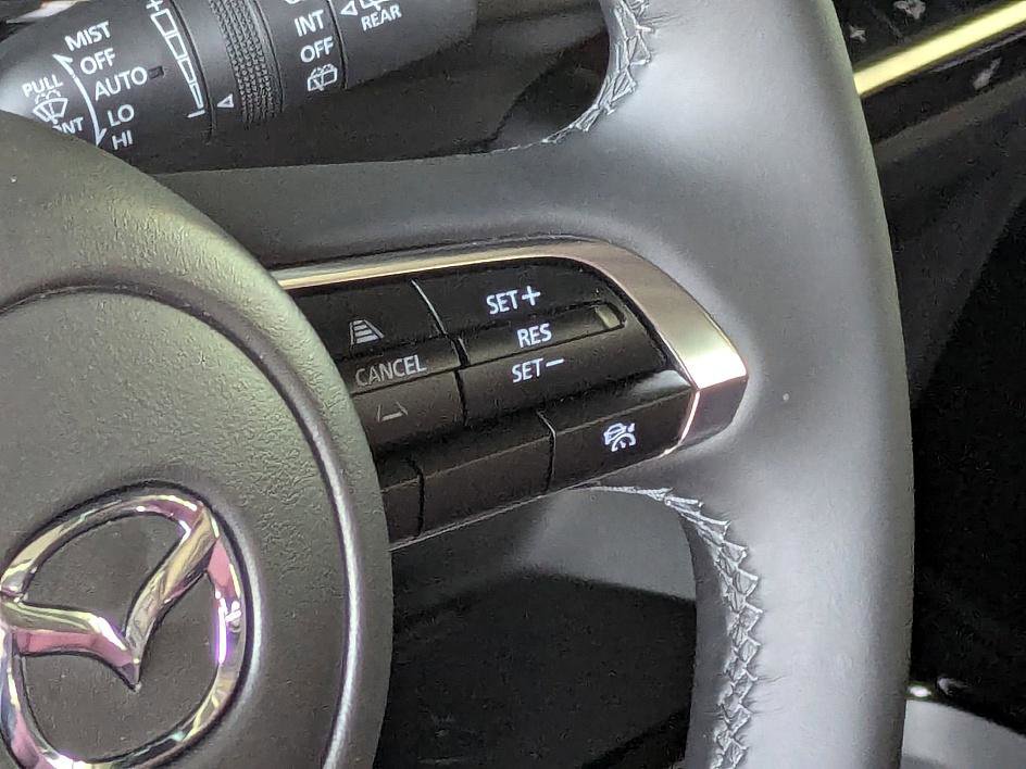 2025 Mazda CX-30 2.5 S Carbon photo 16