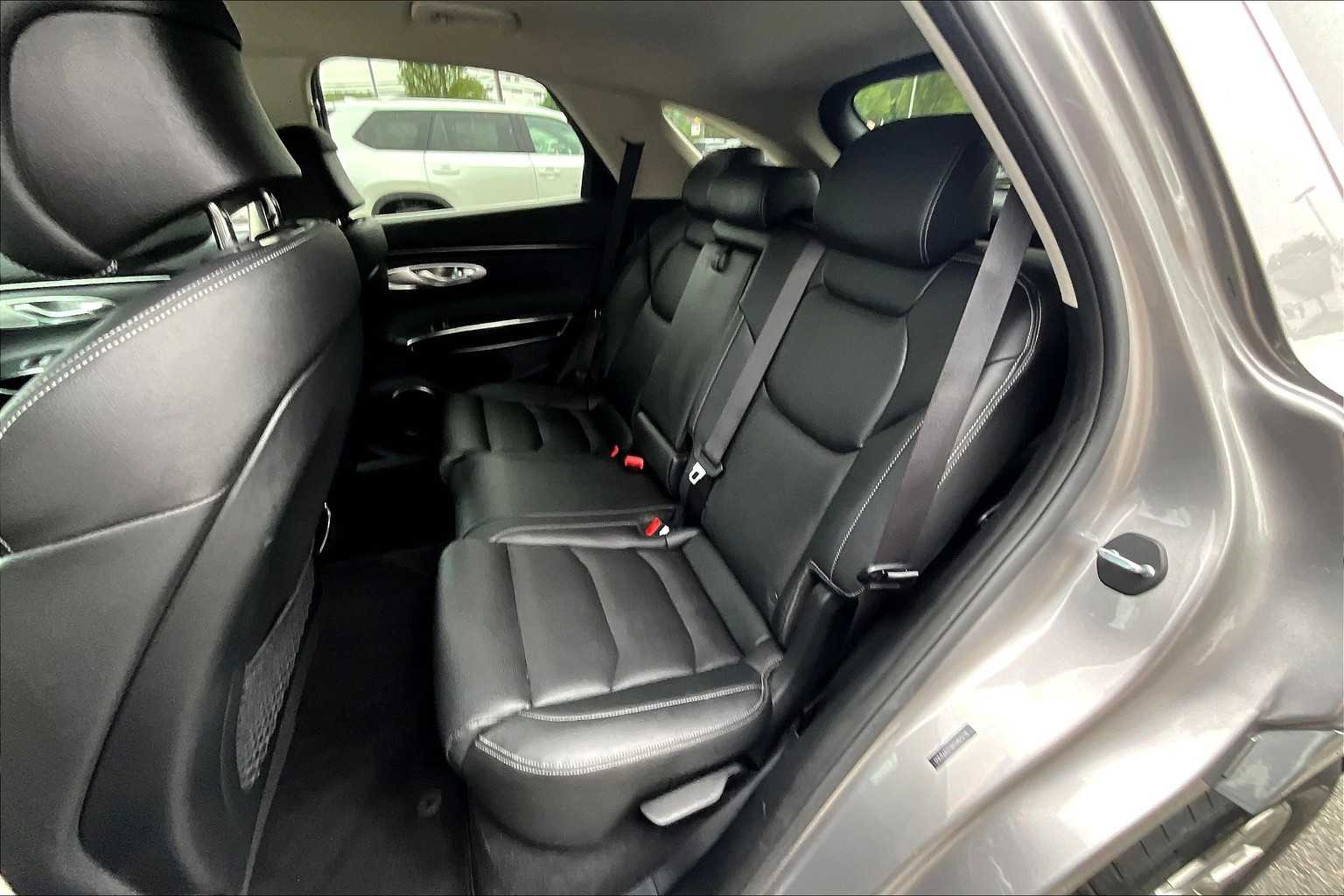 2025 Genesis GV70 Select Advanced 2.5T Sport Prestige photo 15