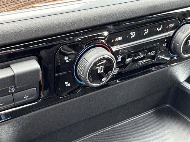 2025 Chevrolet Silverado 1500 LT Trail Boss photo 16