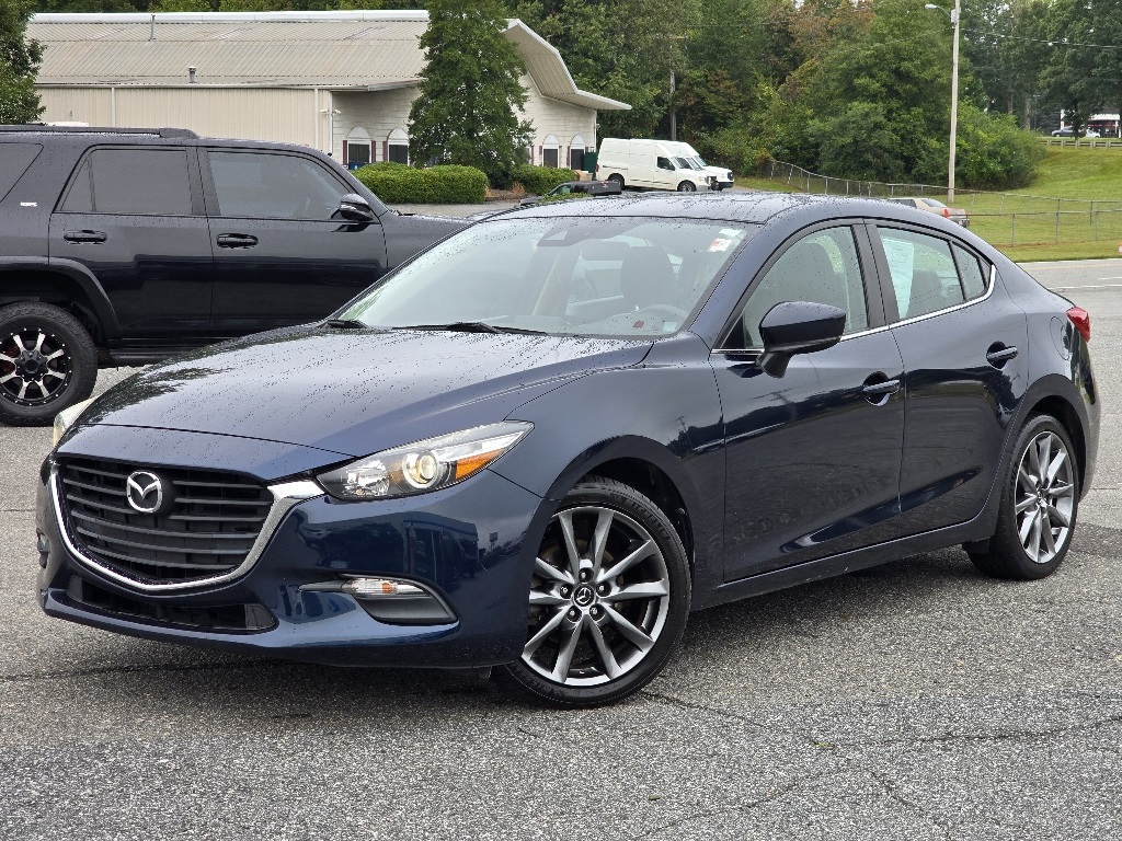2018 Mazda Mazda3 Touring photo 2