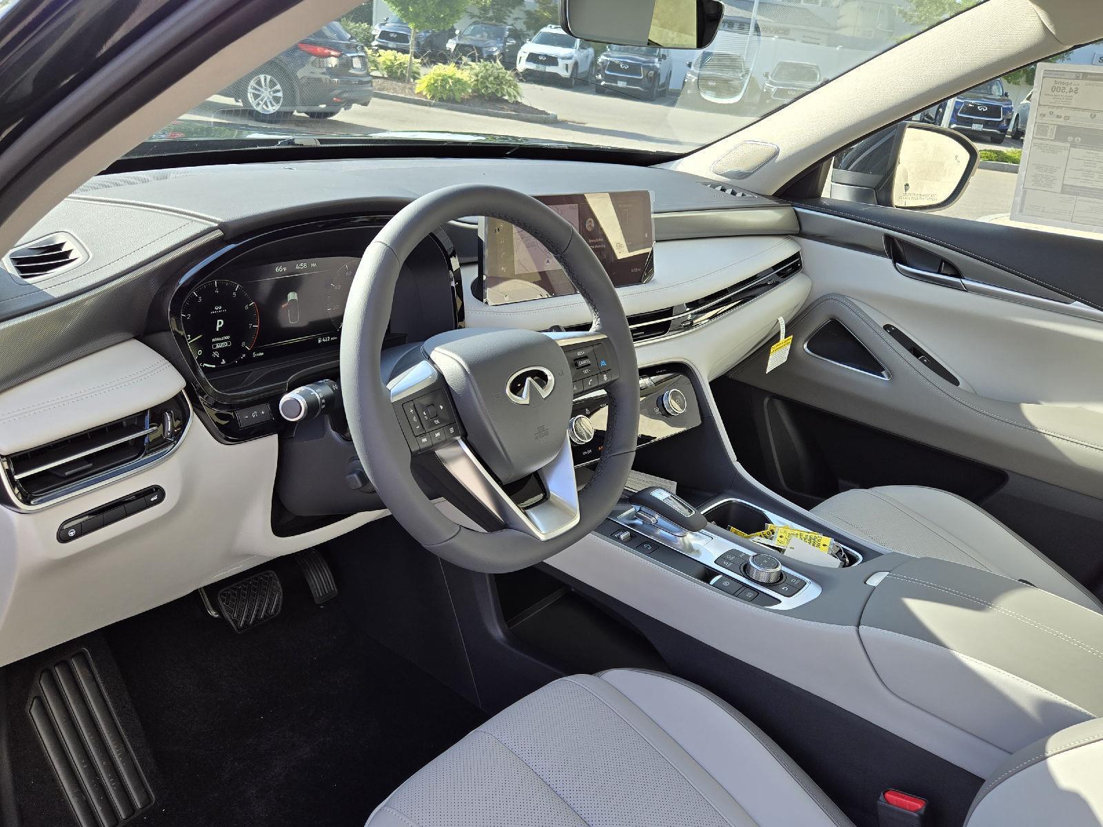 2026 Infiniti QX60 Luxe AWD photo 4