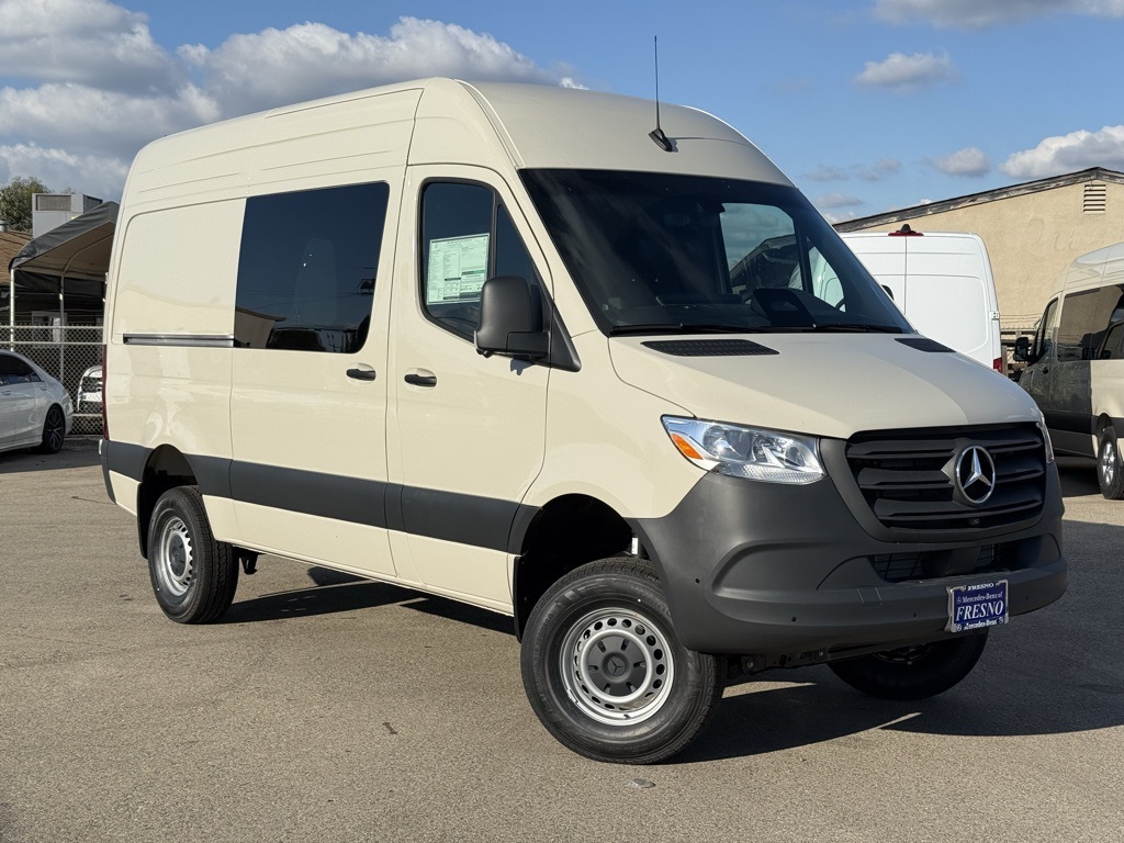 2026 Mercedes-Benz Sprinter Cargo Van Base's photo