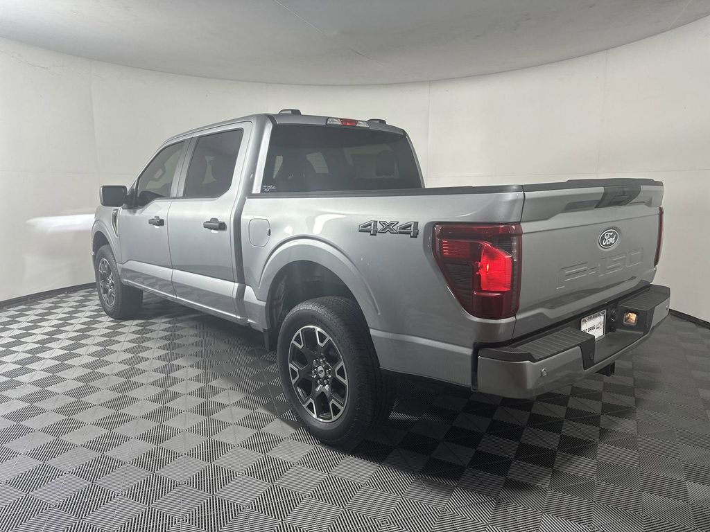 2025 Ford F-150 STX photo 4