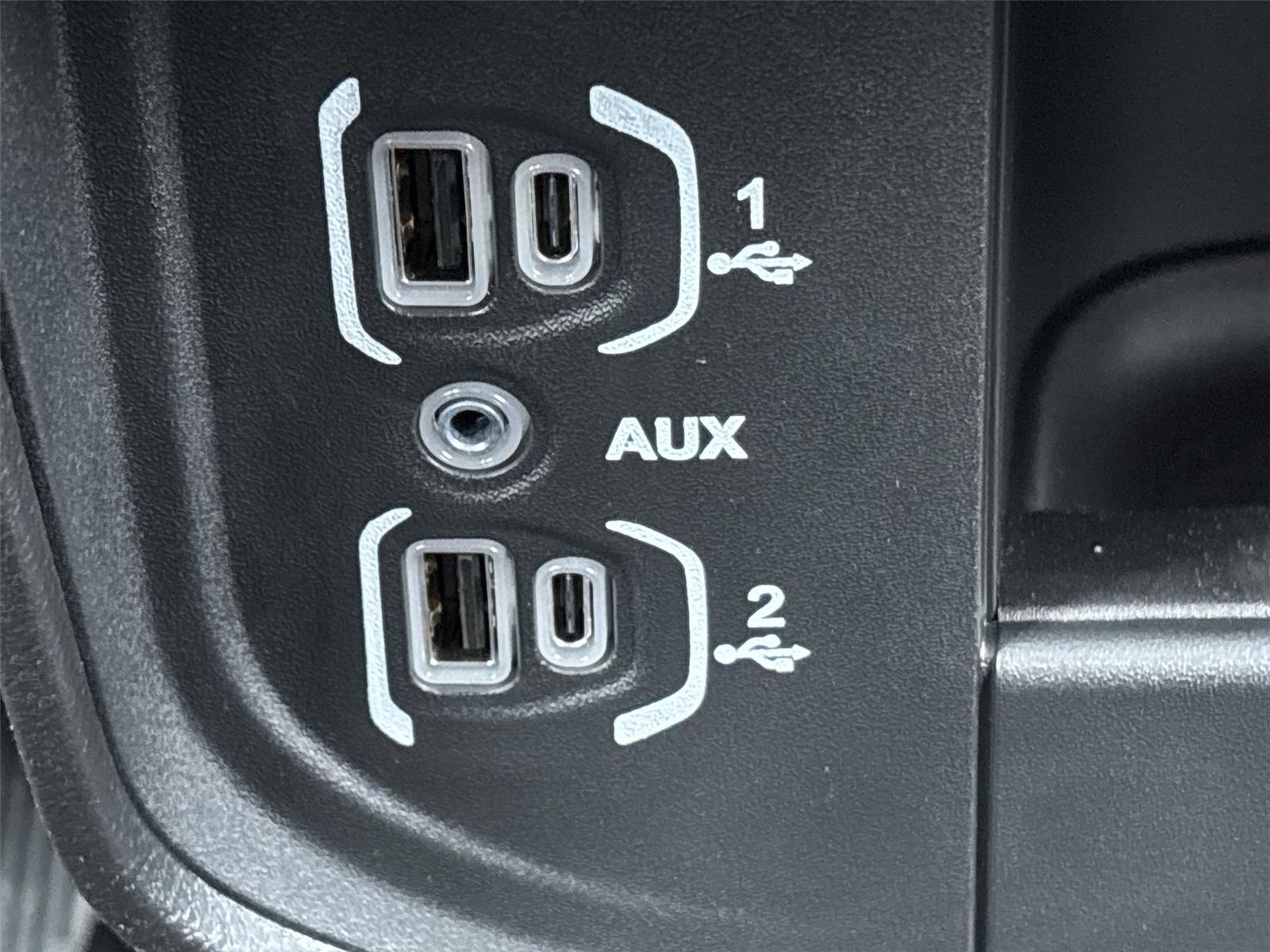2026 Ram 2500 Tradesman photo 19