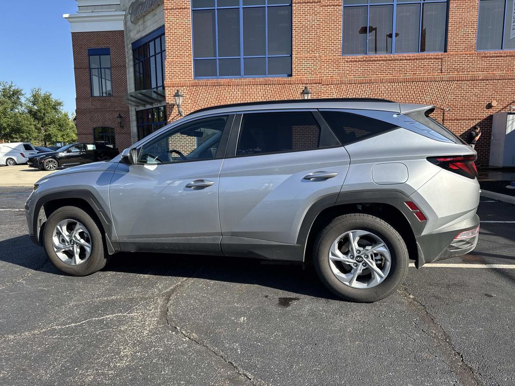 2024 Hyundai Tucson SEL photo 2