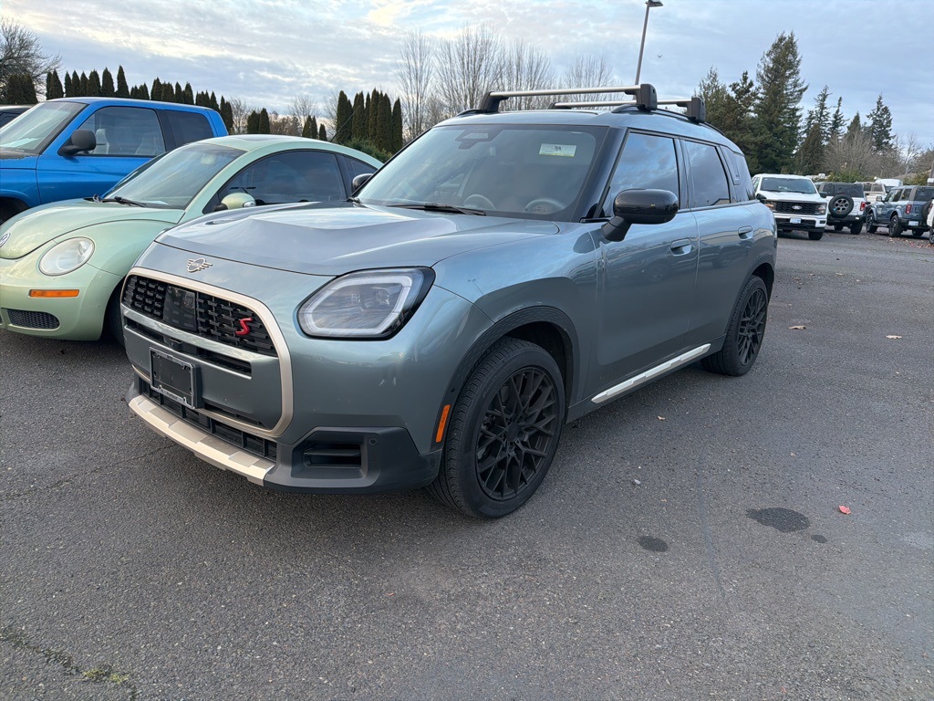 2025 MINI Countryman S's photo