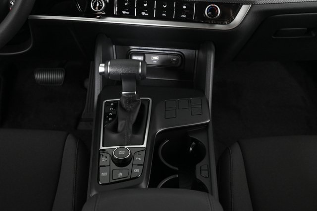 2024 Kia Sportage LX photo 9