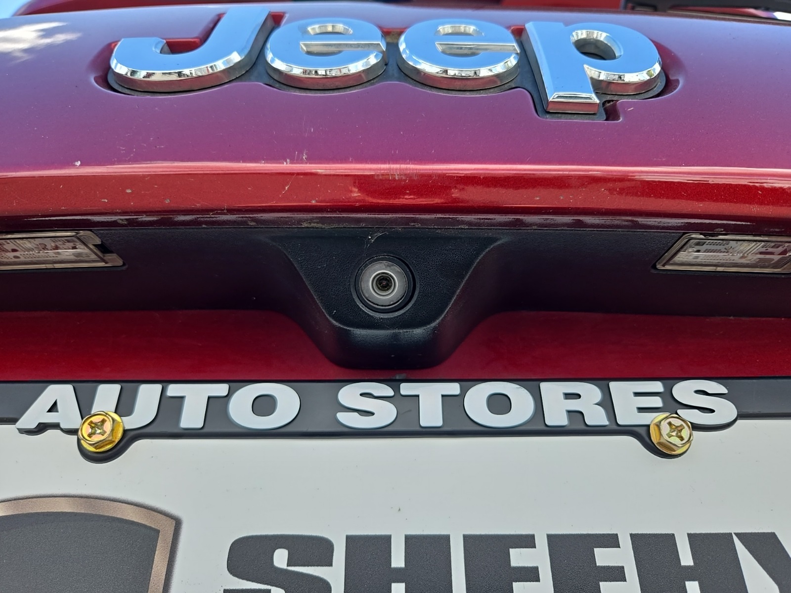 2014 Jeep Grand Cherokee Overland photo 19