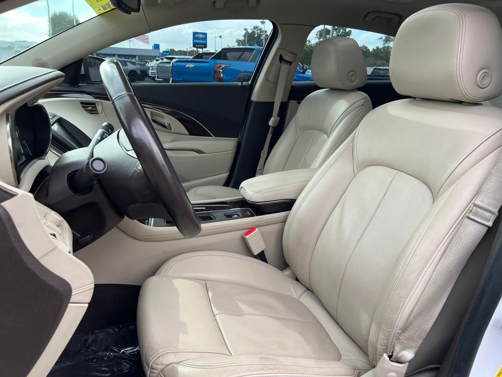2015 Buick LaCrosse Premium II photo 10