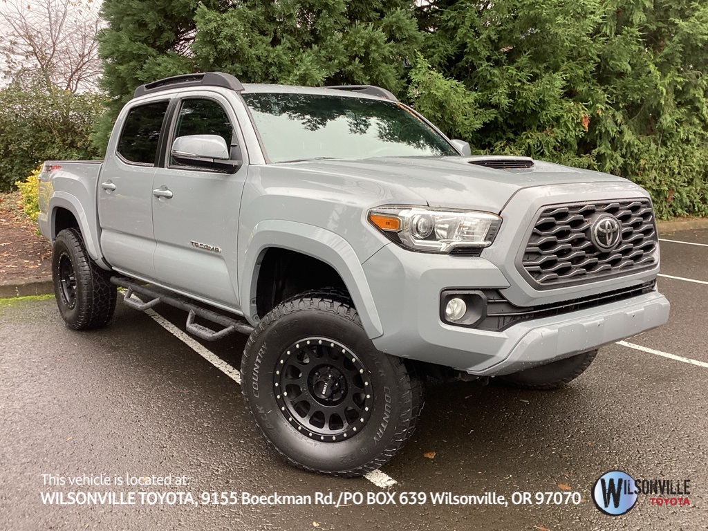 2020 Toyota Tacoma TRD Sport's photo