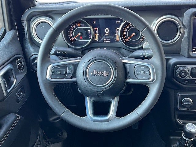 2023 Jeep Gladiator Overland photo 23