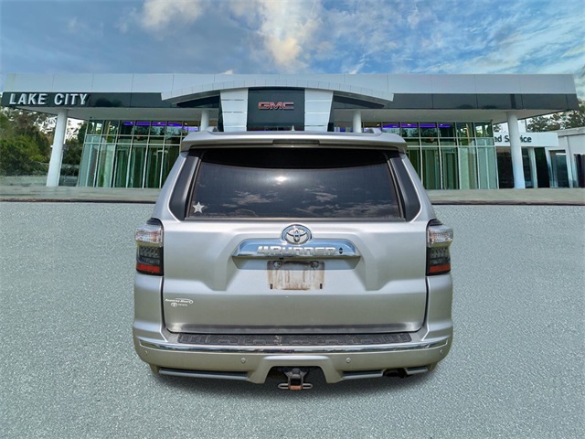 2015 Toyota 4Runner SR5 photo 4