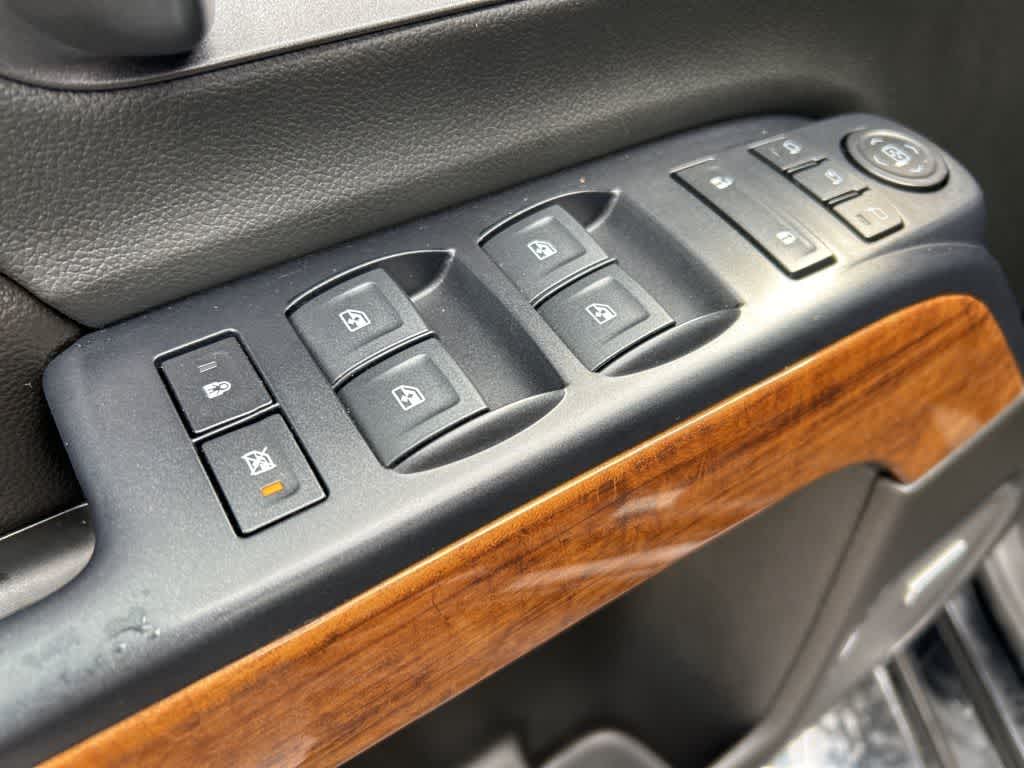 2019 Chevrolet Silverado 3500HD High Country photo 37
