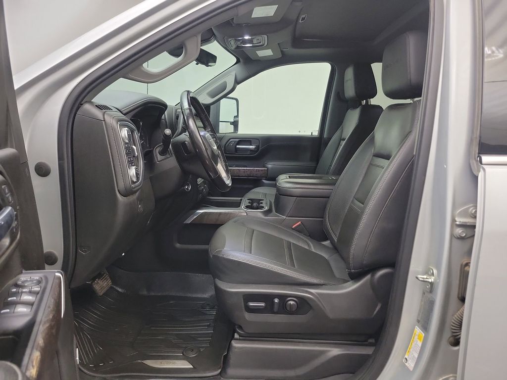 2022 Gmc Sierra 2500 Denali photo 4