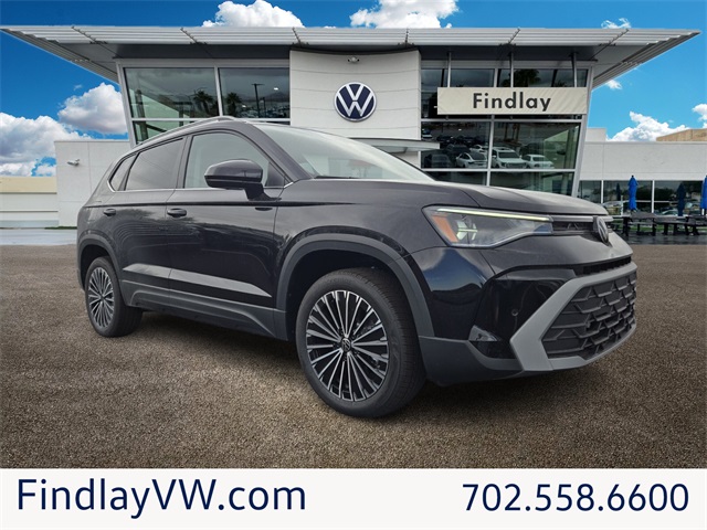 2025 Volkswagen Taos SE's photo