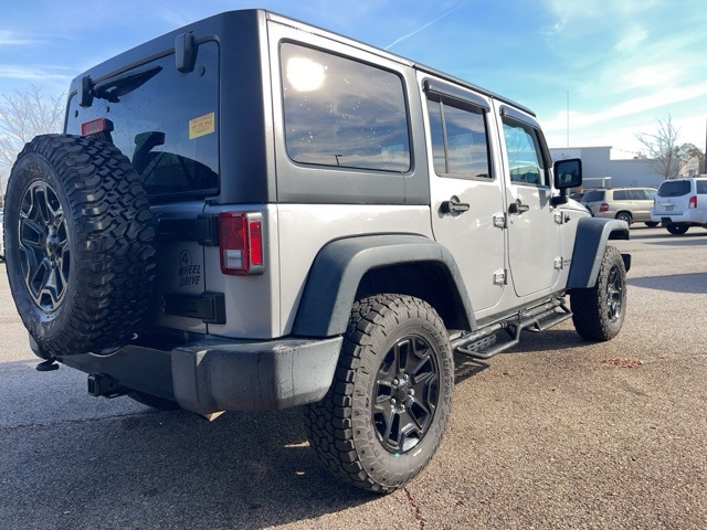 2016 Jeep Wrangler Unlimited Willys photo 4