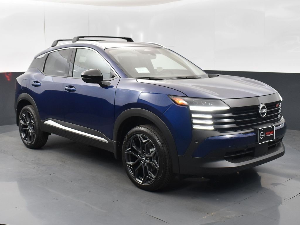 2026 Nissan KICKS SR's photo