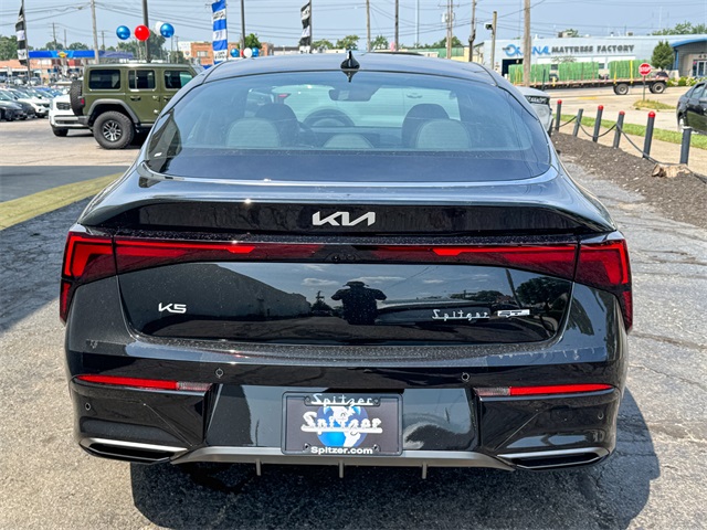2026 Kia K5 GT-Line photo 4