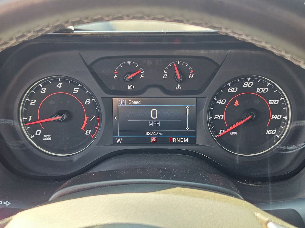 2023 Chevrolet Camaro 1LT photo 16