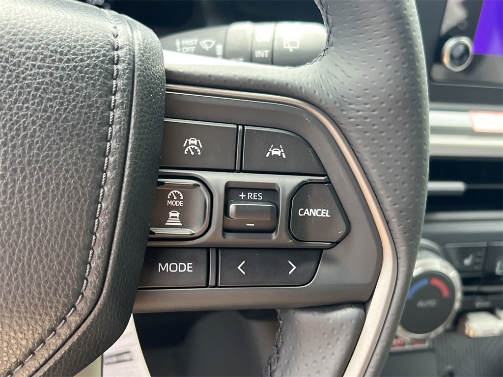 2025 Toyota 4Runner photo 25