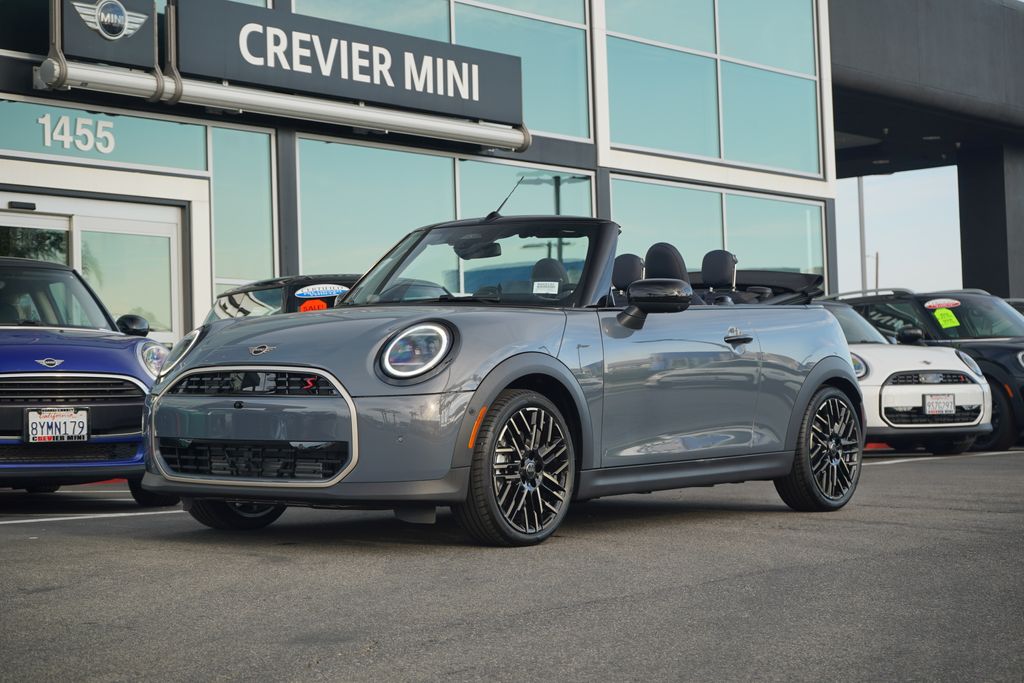 2026 MINI Convertible S's photo