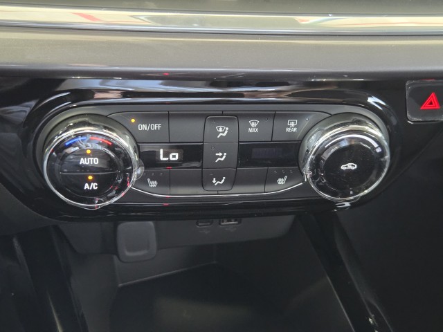 2025 Chevrolet Trax ACTIV photo 29