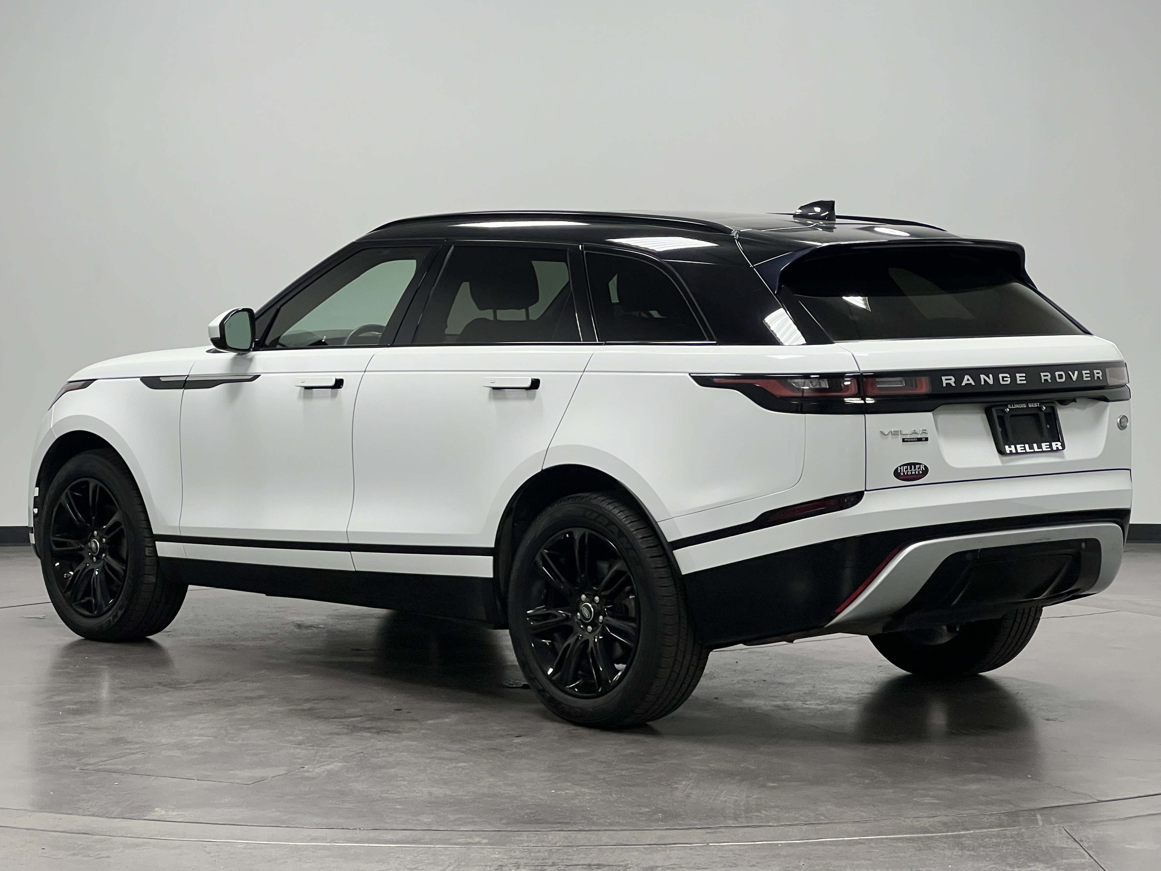 2020 Land Rover Range Rover Velar S photo 4