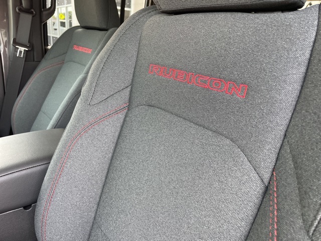 2025 Jeep Wrangler Rubicon photo 6