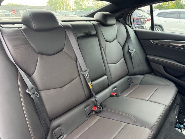 2023 Cadillac CT5 V photo 23