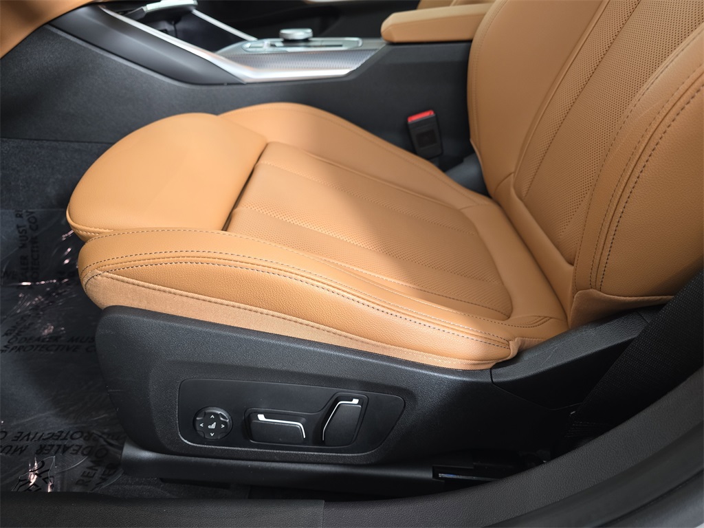 2025 Bmw 330i xDrive Sedan photo 28