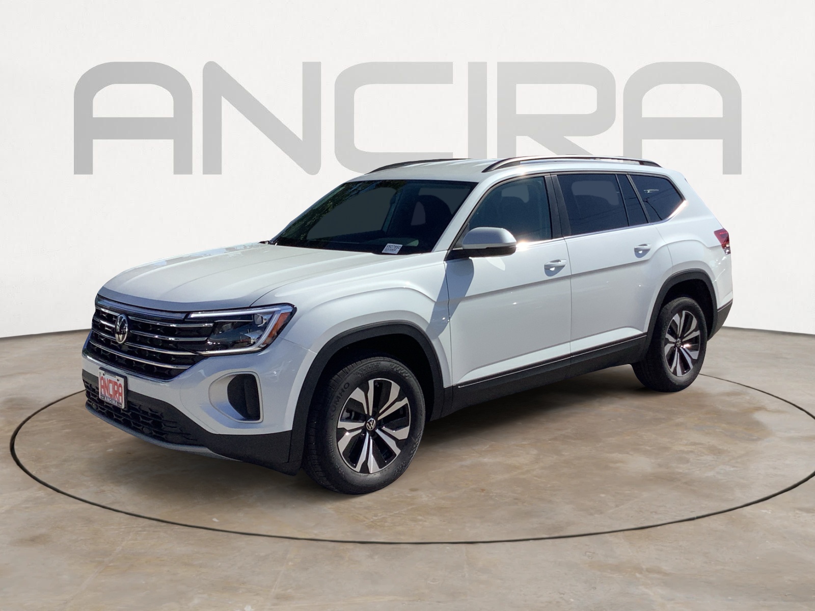 2026 Volkswagen Atlas SE photo 2