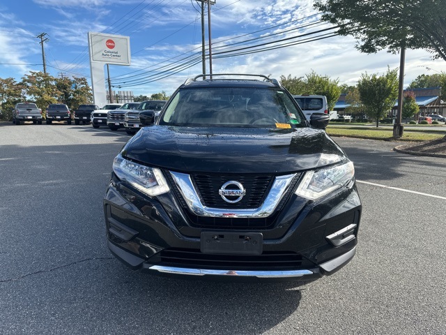 2017 Nissan Rogue S photo 2