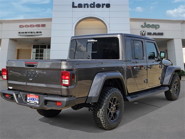 2025 Jeep Gladiator Sport photo 3