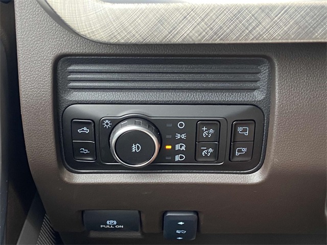 2025 Ford F-250 photo 17