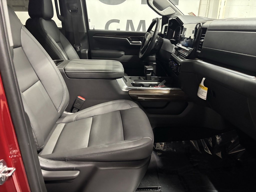 2025 Chevrolet Silverado 1500 LT Trail Boss photo 25