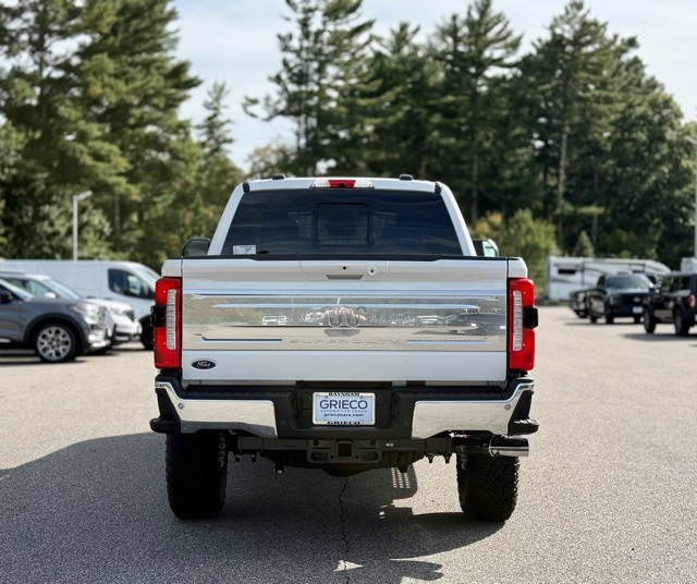 2026 Ford F-350 King Ranch photo 6