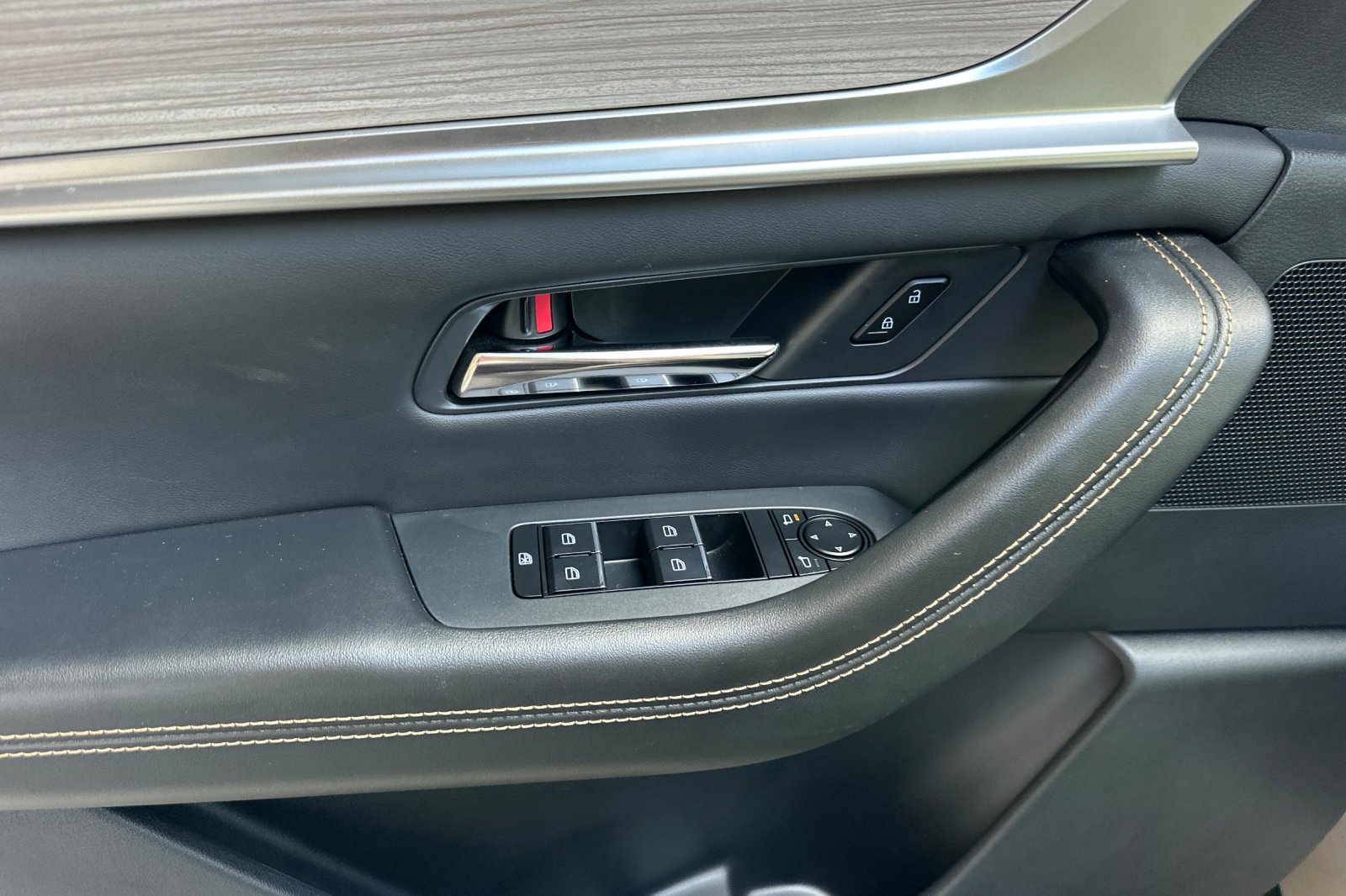 2024 Mazda CX-90 Preferred photo 11