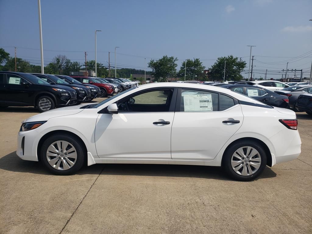2025 Nissan Sentra S photo 3